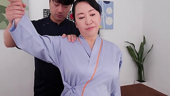 Japanese Massage Handjob Asian Cheating Housewife 