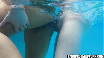 Underwater Boobs MILF Pool Big Tits 